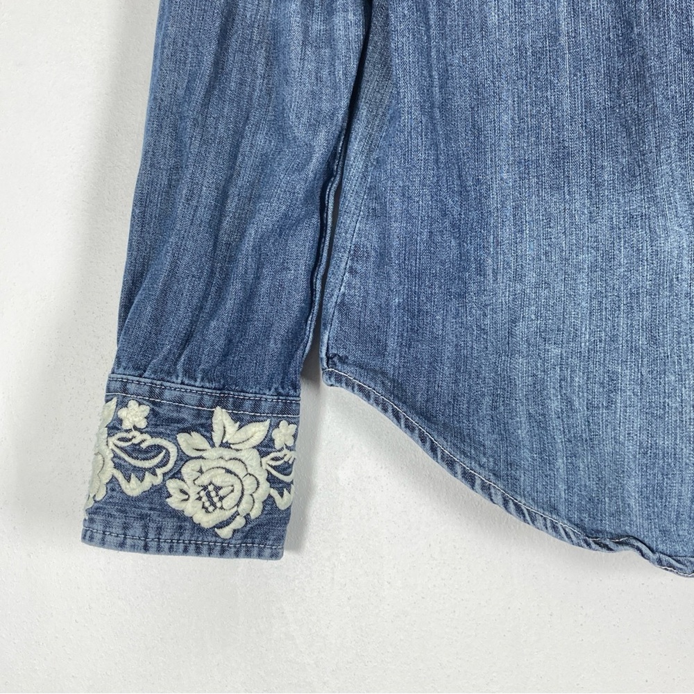 Driftwood Lana Shirt Floral Embroidered Chambray Boho Size S Blue Cotton - Picture 3 of 15